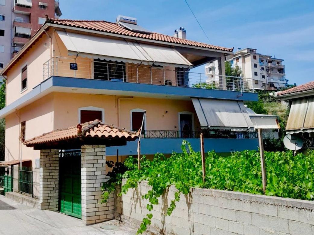 Apartament George 1 Gjirokastra Zewnętrze zdjęcie