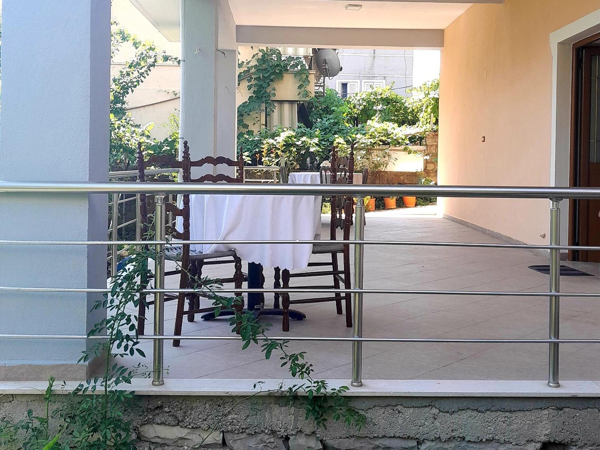 Apartament George 1 Gjirokastra Pokój zdjęcie